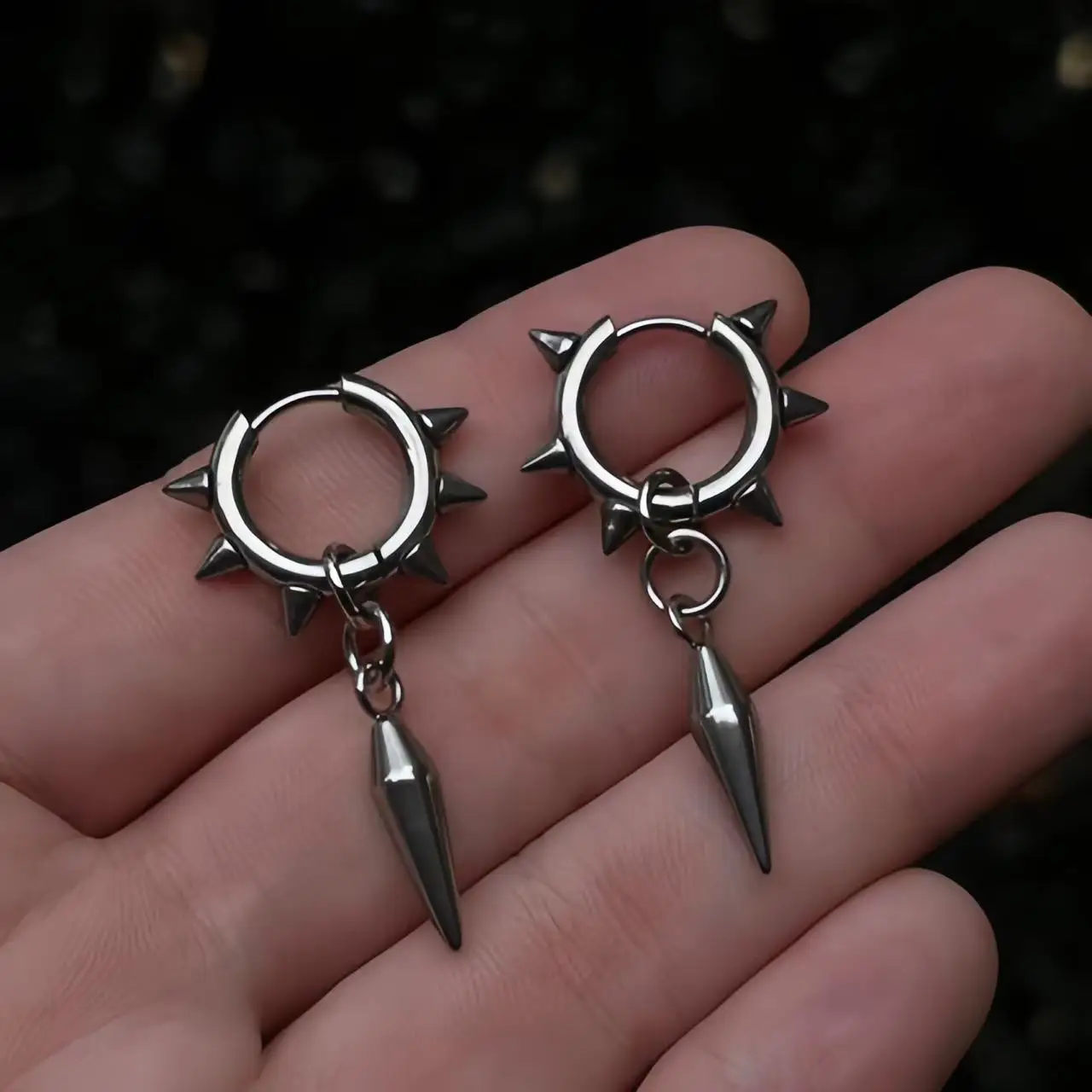 

Gothic Style Punk Metal Personality Rivet Star-pointed Cone Hoop Pendant Earrings for Women Hip Hop Earring Charm Jewelry Gift