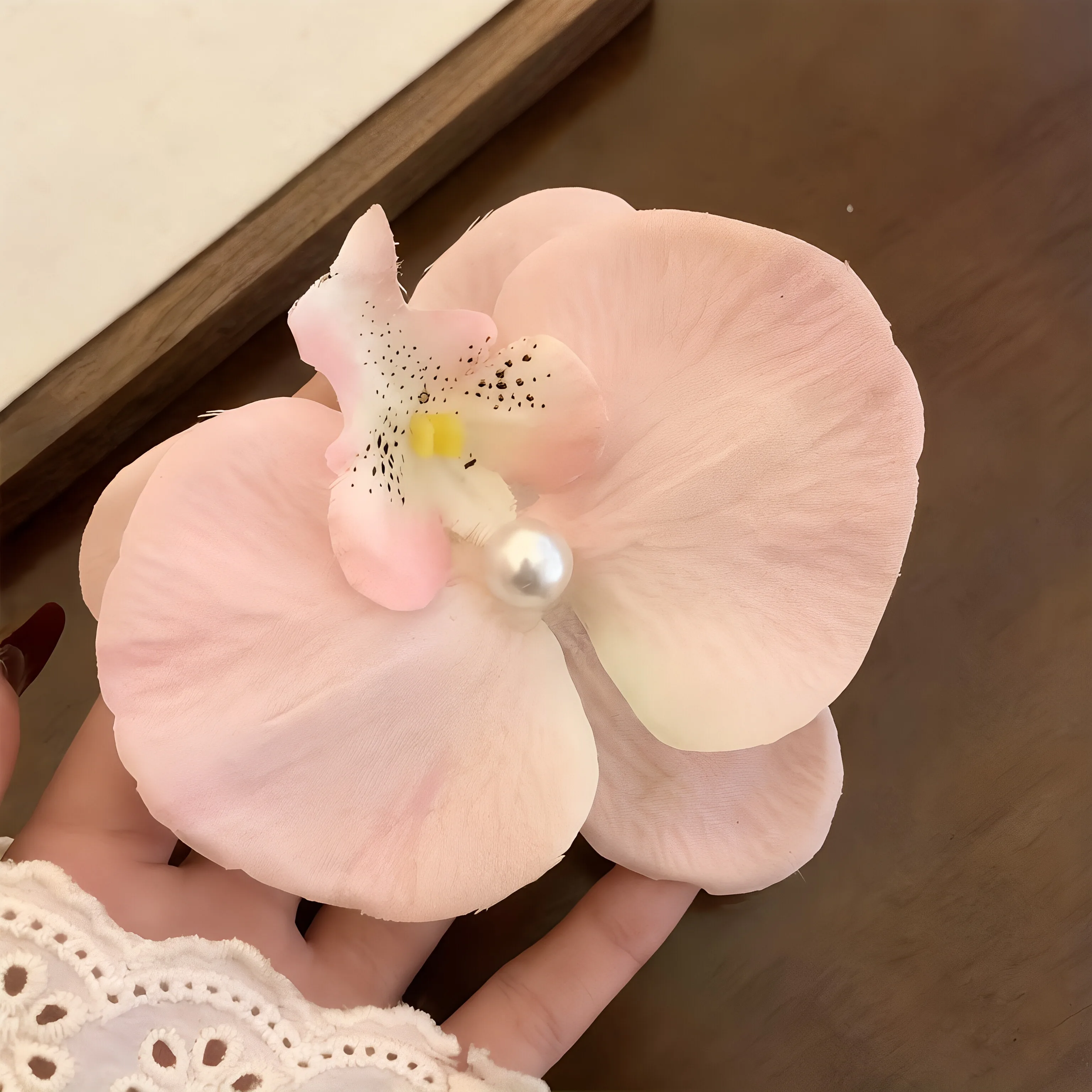 Butterfly Orchid Simulation Flower Hair Clip, Chic Design