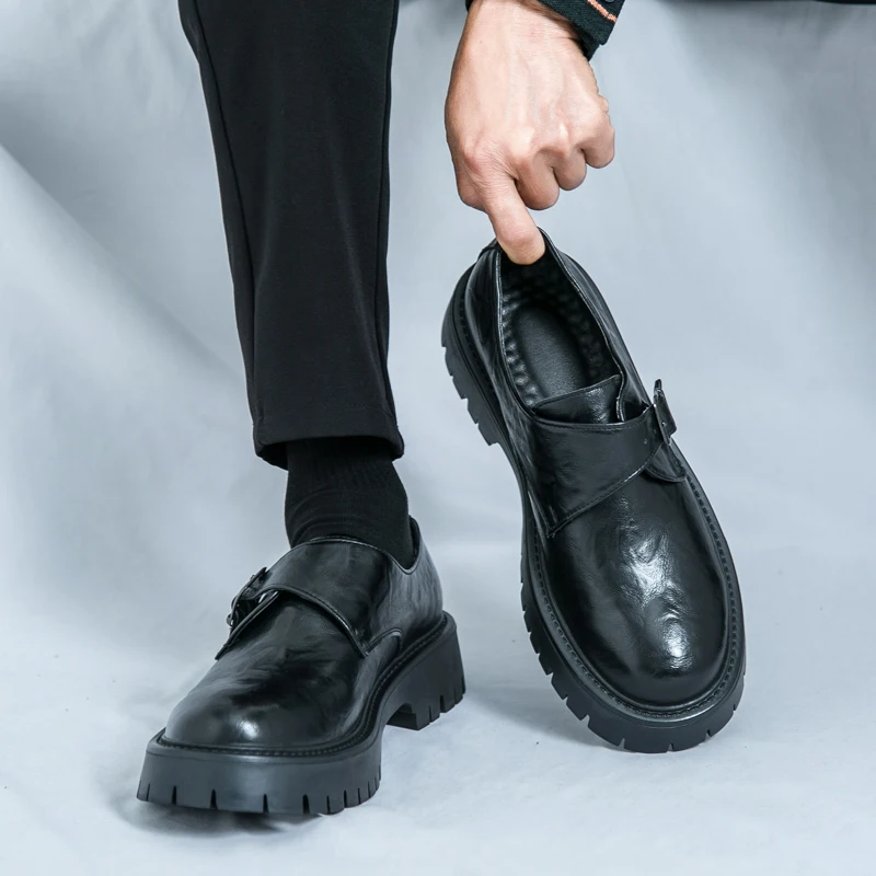 

Leather loafers men's spring and autumn platform elevating leather shoes ins British black 46 plus size round head shoe trend