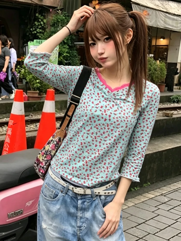 Tonngirls Y2k Japanisches T-Shirt für Damen mit Erdbeer-Print, Mesh-Oberteil, Streetwear im koreanischen Stil, Patchwork-Spitze, Vintage-Grafik-Oberteil, T-Shirt – Detail 9
