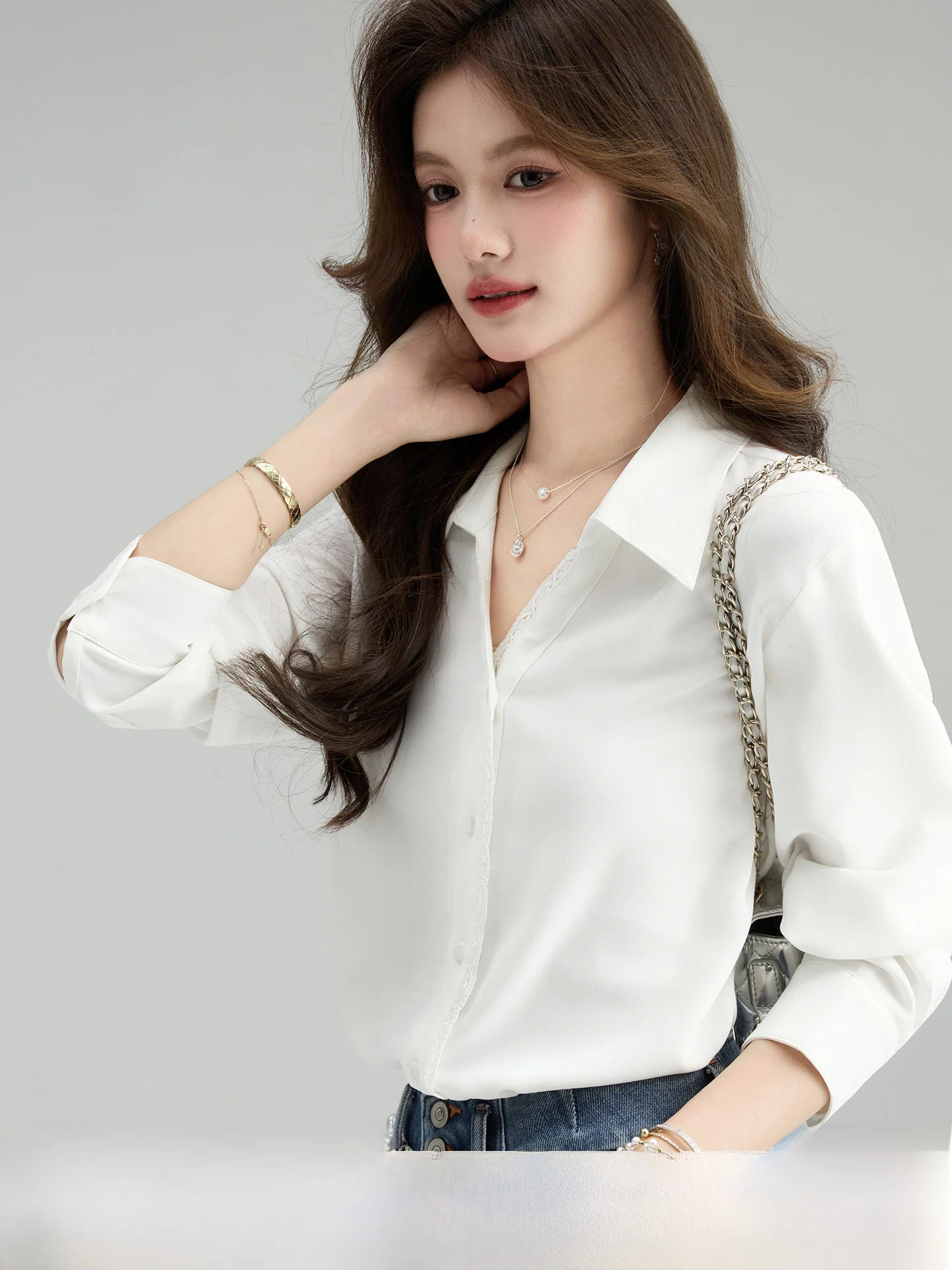 

Simple V-neck Lace Shirt Women's Commute Top Spring New Style Breathable Polyester Fiber Long Sleeve French Style Shirt