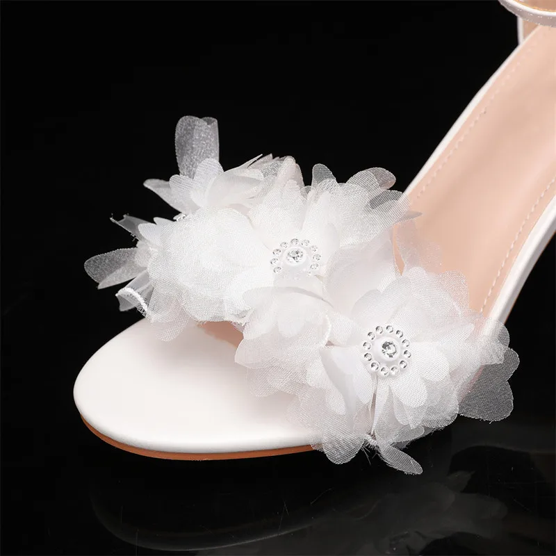 Fashion Summer Lace Flowers Pearls Ankle Strap Women Sandals Big Size 35-43 Thick High heels Sweet Girls Party Prom Shoes