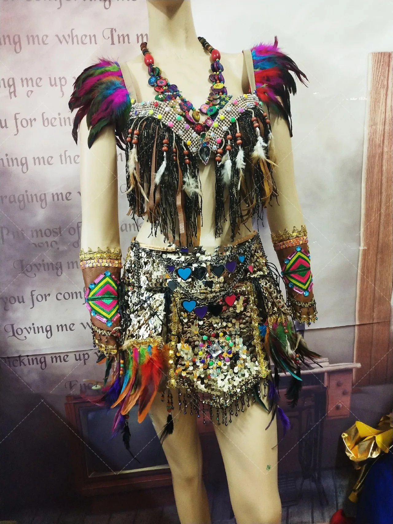 Nightclubs African tribes Indian savage chiefs jungle parties gogo costumes for men and women.