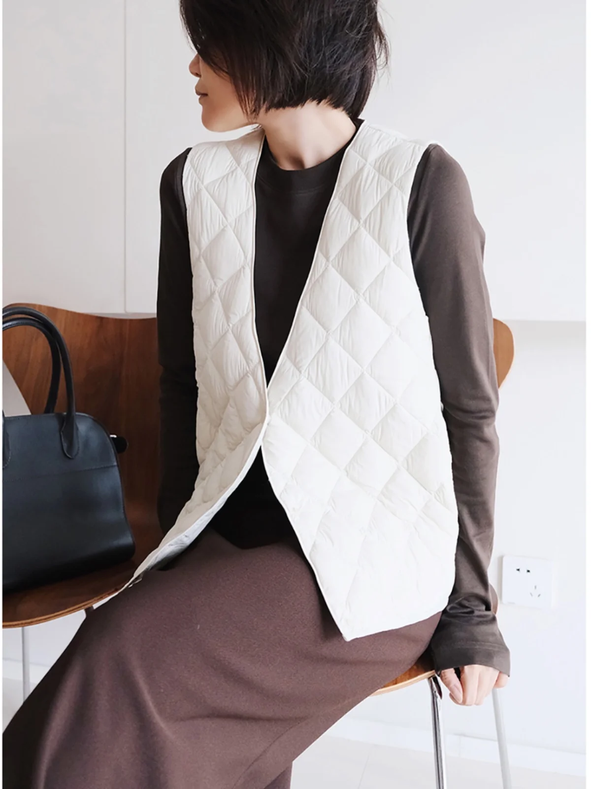 

Классический базовый комфортный женский пуховый жилет с V-образным вырезом, 90% белый пух, ромбовидный узор, для повседневной носки