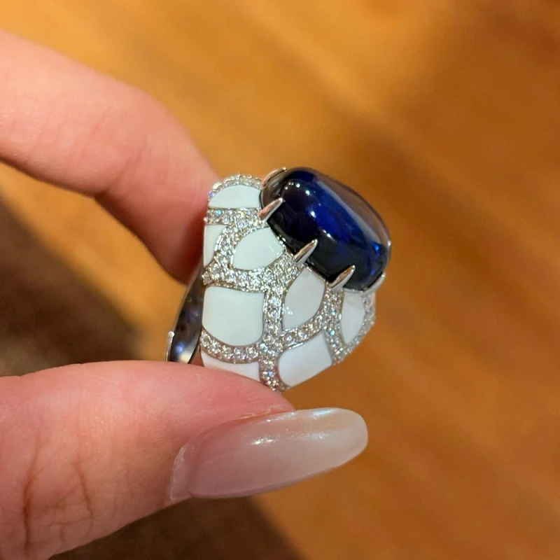 Bellux light luxury vintage oval shaped smooth lab grown sapphire ring natural white shell 925 silver jewelry high-end gift