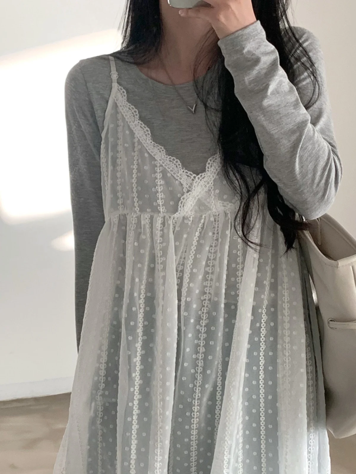 Vestido f com decote ter, renda, psado, malha, com bolinhas em camadas, estilo jovem, sem mangas, poliéster.