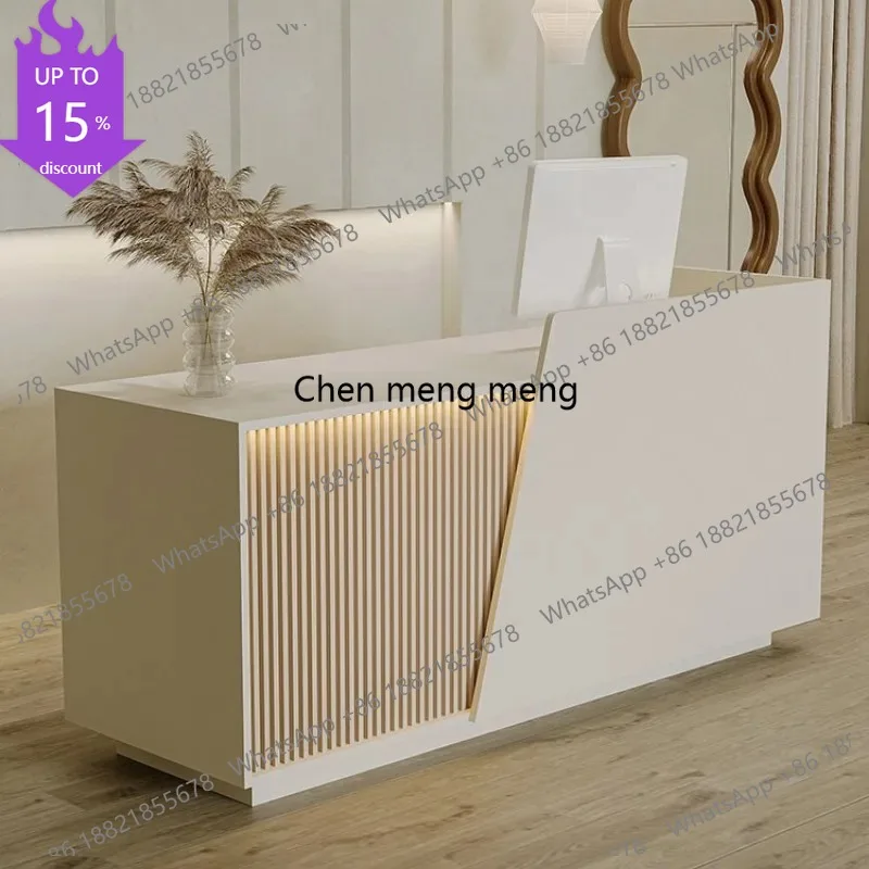 

G153 Небольшая коричневая стойка для кафе, легкая роскошь, простой дизайн, стойка ресепшн для компании, современный дизайн, промышленная мебель для зоны приёма.