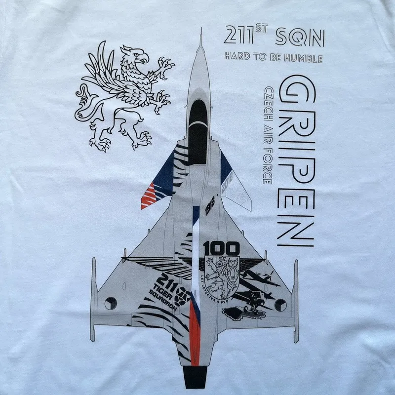 211th chavislave Squadron JAS 39 GRIPEN Aircraft Men t-Shirt manica corta Casual 100% cotone Shirt