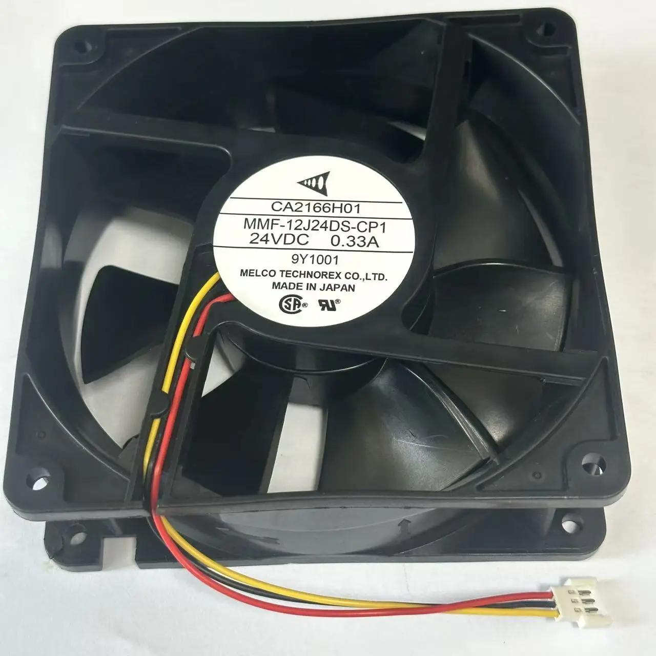 

MMF-12J24DS-CP1 CA2166H01 DC 24 В 0,33 А 120x120x38 мм 3-проводной охлаждающий вентилятор для сервера