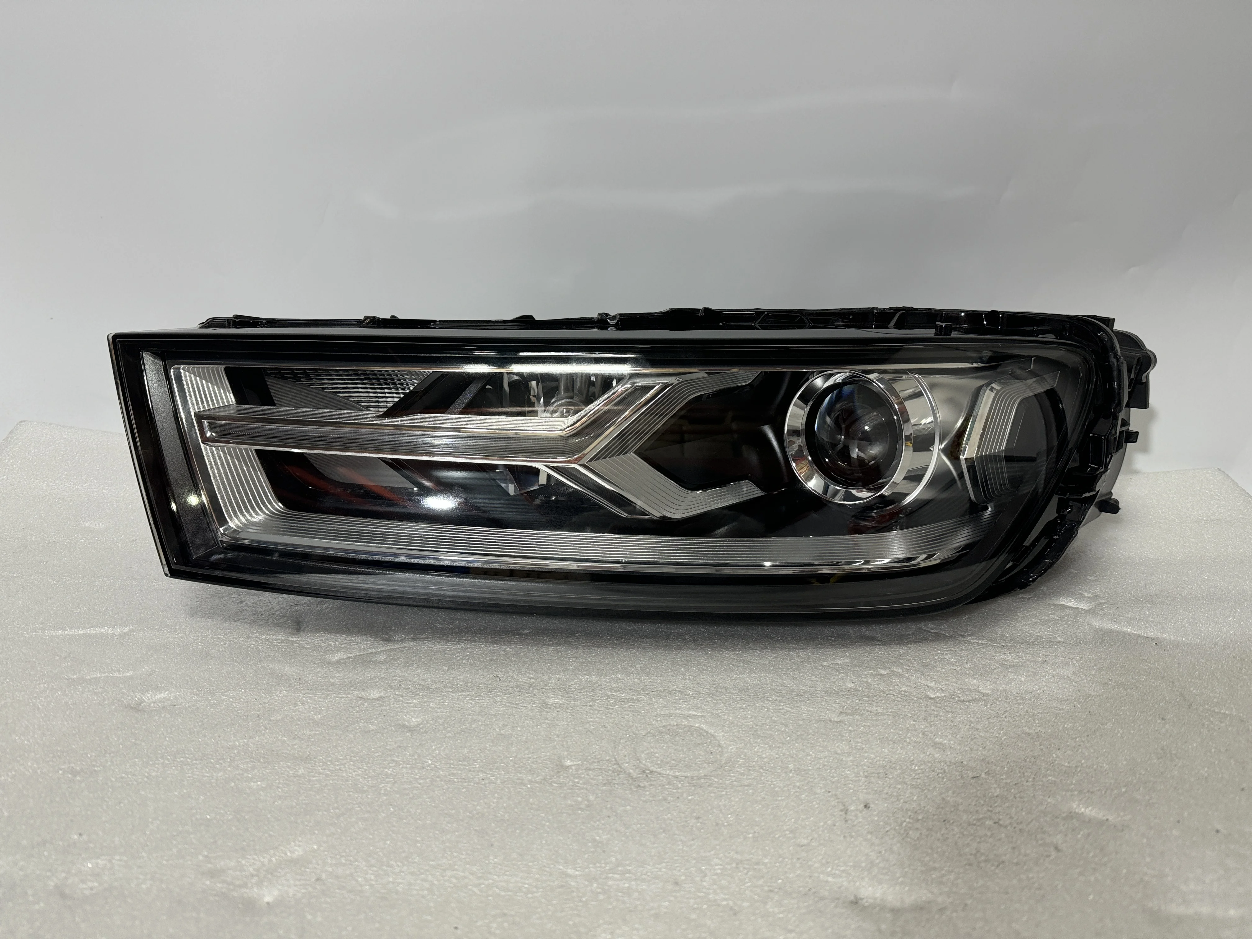 

Подходит для фар Audi Q7 2016-2019 Audi Q7 4M, ксеноновая фара Audi SQ7, низкая конфигурация, версия европейского стандарта для замены