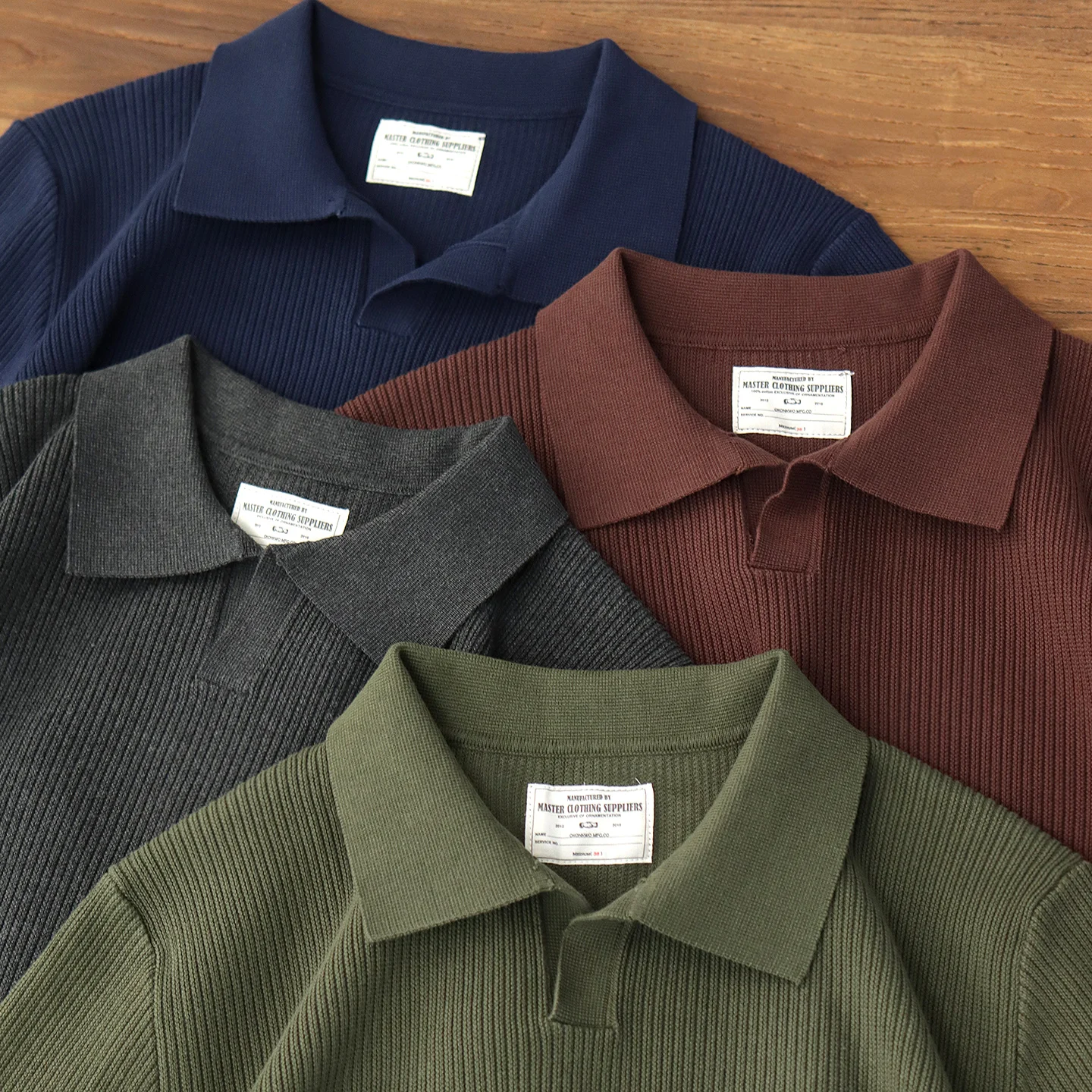 2025 Herfst Nieuwe Britse Vintage Meeuw Kraag Effen Kleur Lange Mouw Trui Heren Trui Losse Mode Casual Knitwear