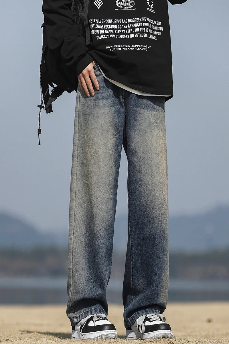 

Men's Casual Jeans Pure Color Retro Hong Kong Wind Loose Straight Four Seasons Fashion Trousers