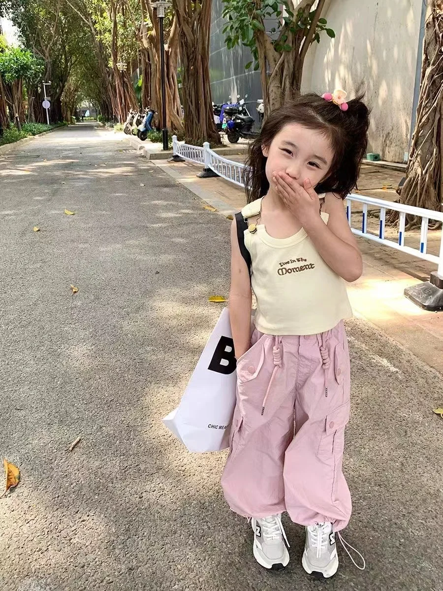 Baby and Girls Clothes Set 2024 New Summer Set Children's Korean Edition Foreigner Vest Work Pants Two-piece Set