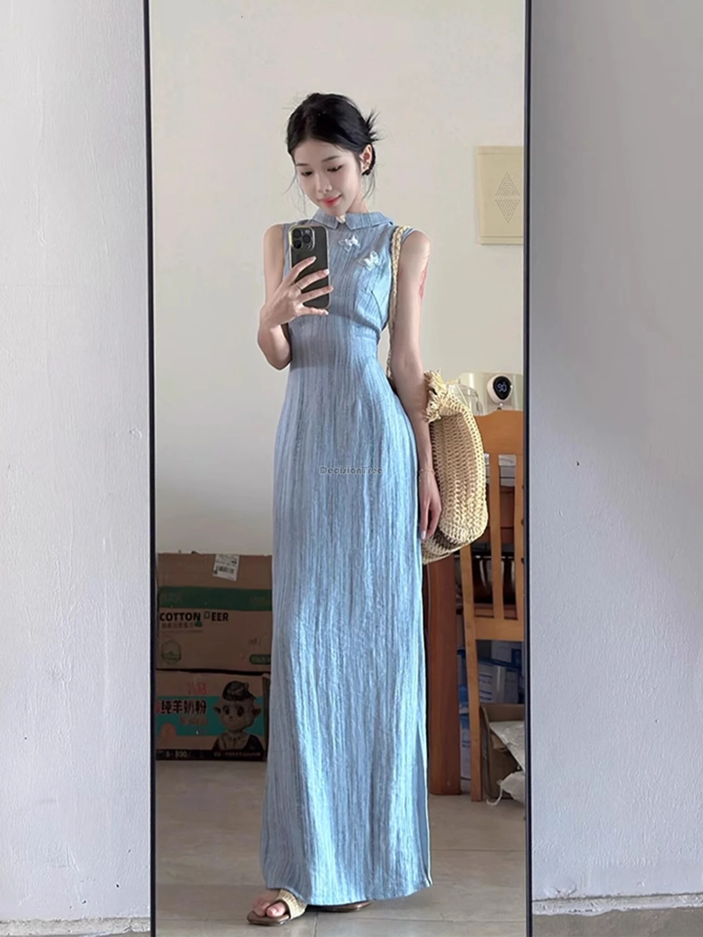 

2025 chinese retro style improved cheongsam dress women stand collar sleeveless striped long elegant slimming qipao dress t001