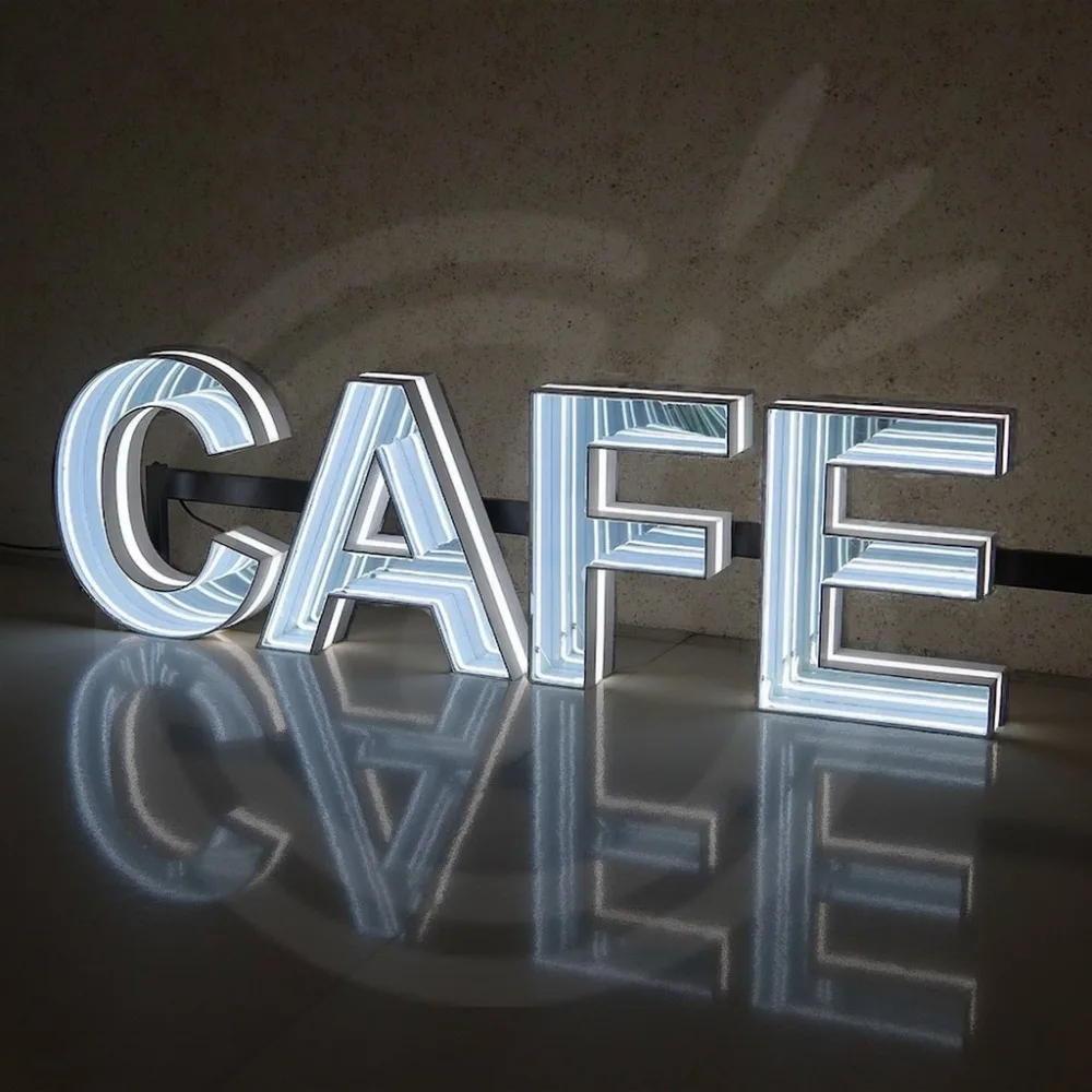 カスタム3D LED無限ミラーライトアップレター 室内LEDサイン 受付 グローイングウォールデコ 自宅/ビジネス用