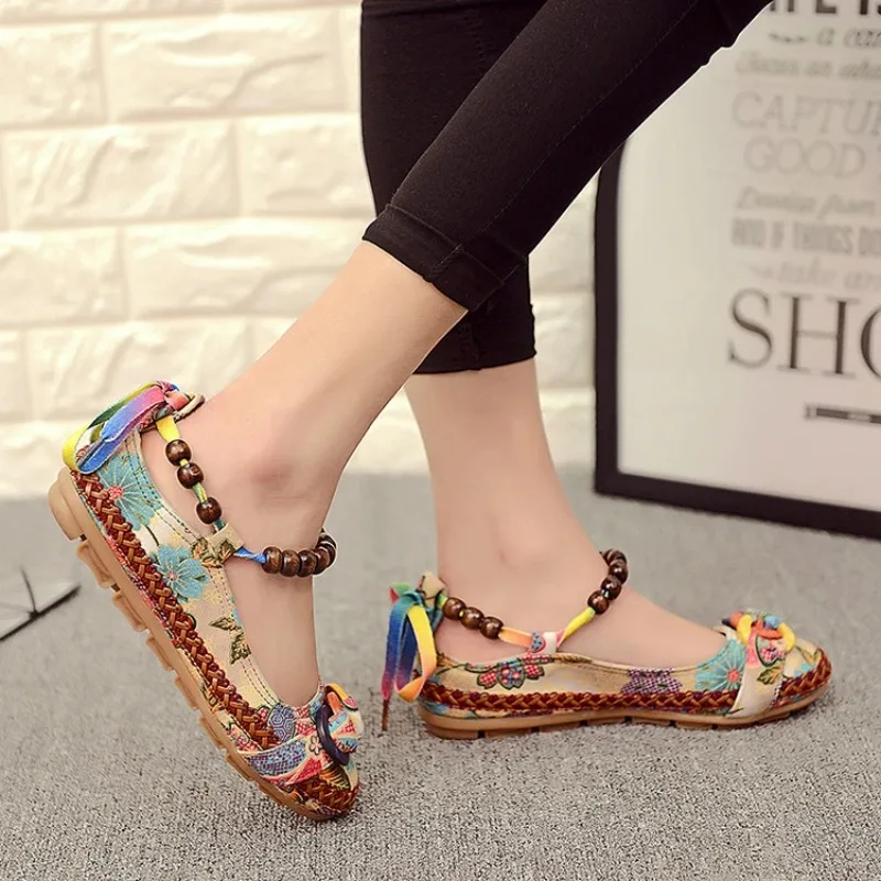 

New Shoes for Women Casual Flats Handmade Beaded Ankle Straps Flat Sandals Loafers Zapatos Mujer Retro Ethnic Embroidered Shoes