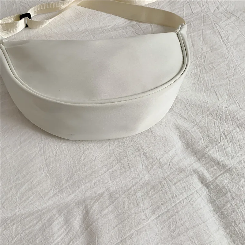 Homefish New Simple and Casual Solid Color Nylon Large Capacity Women\'s Dumpling Bag Shoulder Bag for Travel and Commuting