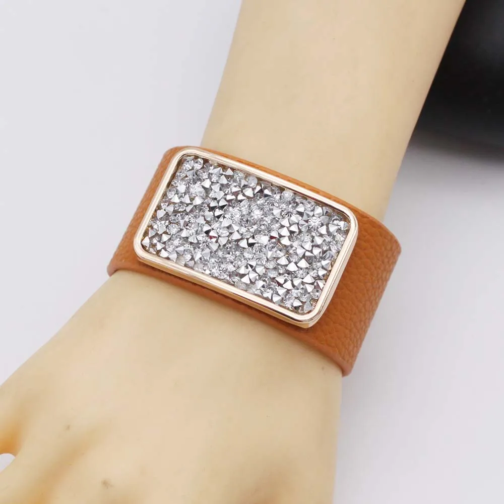 2023 Square Full Drill Wide Leather Bracelet Five Fashion Accessories Tide Female Character Joker Color Optional