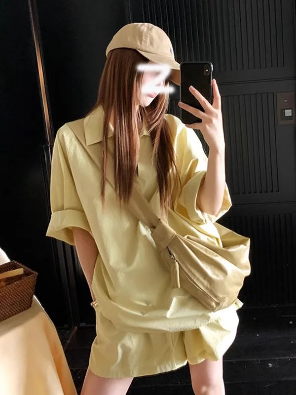 

Korean Street Style Minimalist Casual Shirt And Shorts Two-Piece Set for Young Women Summer 2025 Short Sleeve Collar