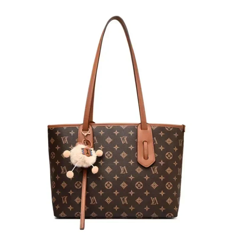 

Casual Fashionable Trendy Mini Clutch Bag With Letter Logo For Women Leisure Business Stylish Simple Design