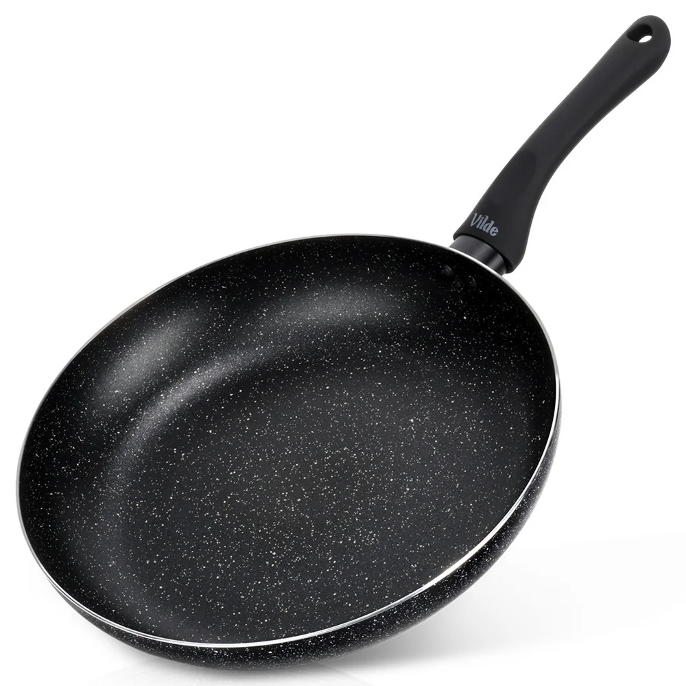 Granieten Pan BLACK LINE 28 cm