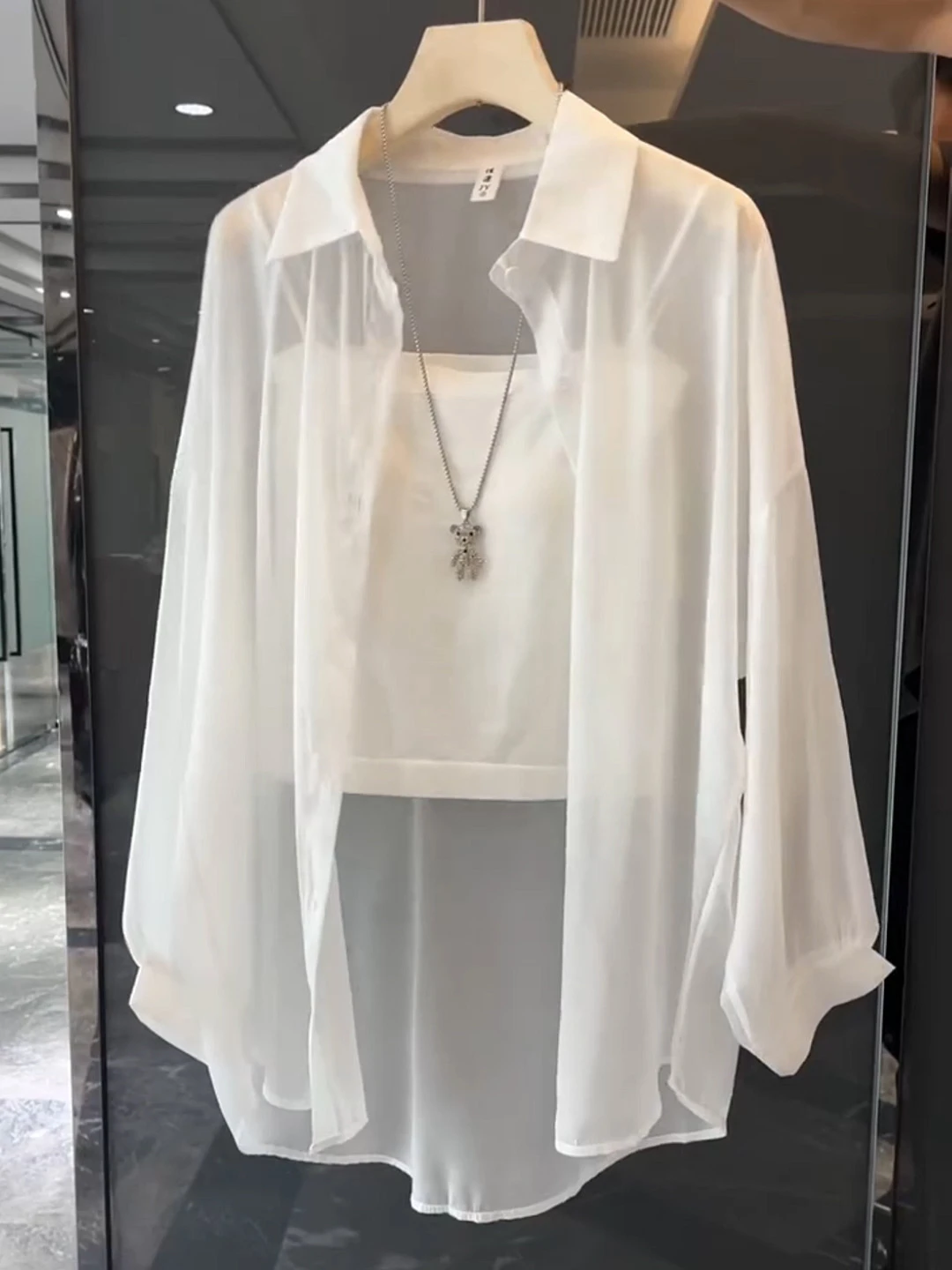 

Лето 2022, женская свободная повседневная одежда из ледяного шелка, защита от солнца, тонкая прозрачная модная корейская одежда для поездок на работу и ветер