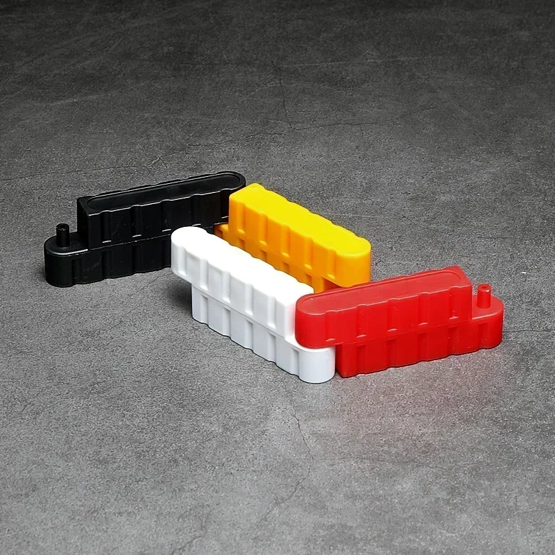 10PCS/50pcs/100pcs/200pcs Road Barrier DIY Racing Track Design Drifting Race Track 6.2*1.8*2.5CM（Red,white,black,yellow,random）