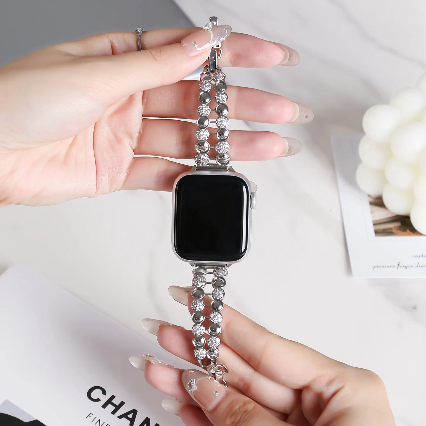 Zweireihiger runder Edelstein- – Luxury Watch Apple Bewertung und Preis