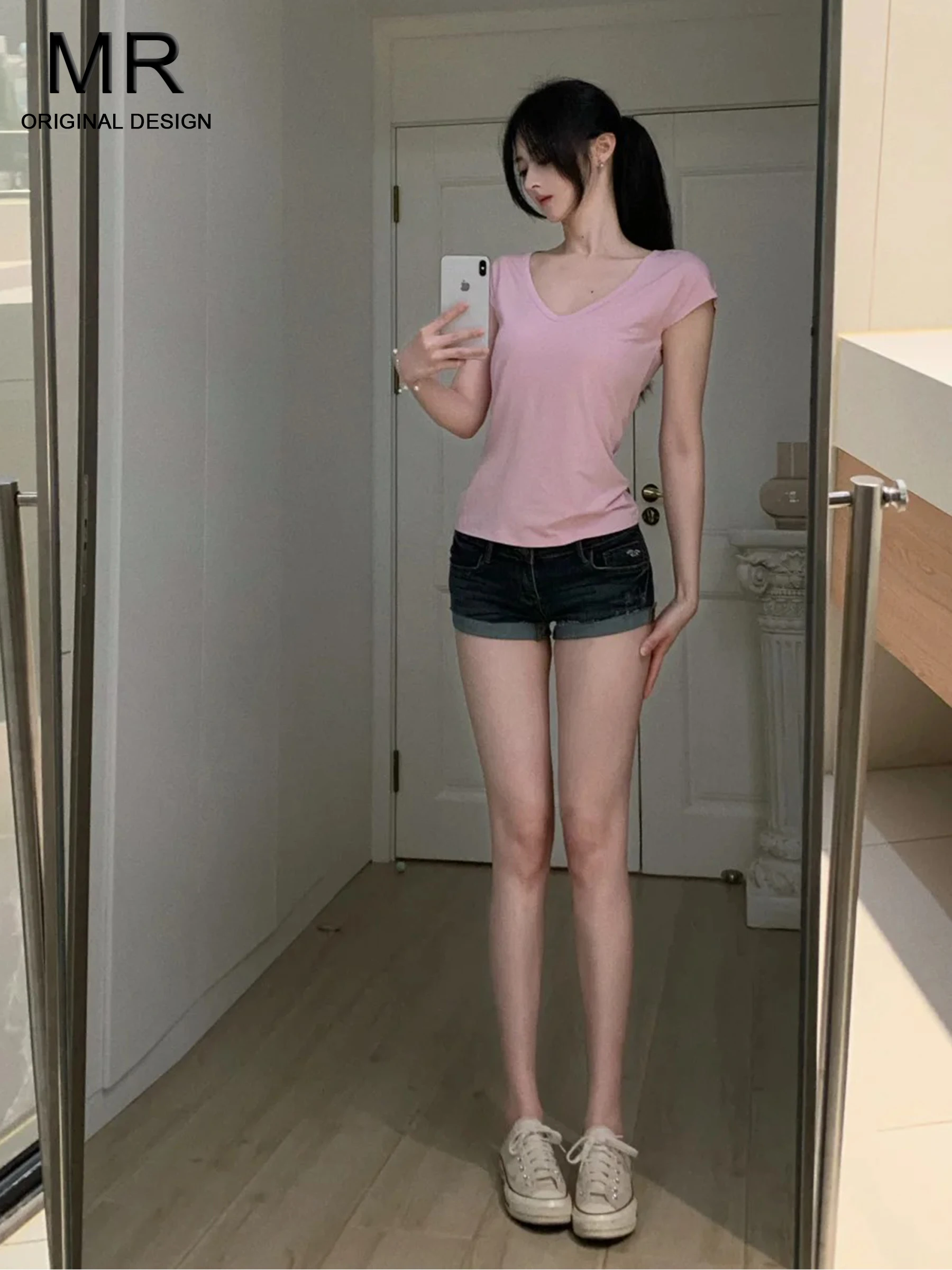 

Slimming Short Denim Shorts Women's High Waist Cuffed Hem American Style Casual Summer Design Long Leg Illusion Shorts