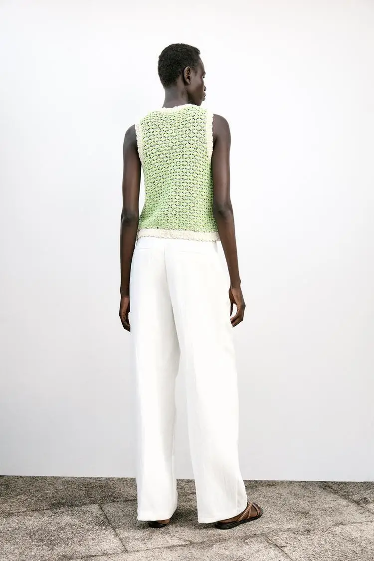 YY1303 ZA25 summer new women's clothing contrasting color splicing texture sleeveless round neck knitted vest vest vest vest ves