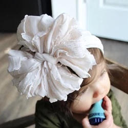 Boy dantel yay bebek kafa bandı geniş yumuşak çiçek ipek Hairband kız şapkalar çocuk yay düğüm türban yenidoğan bebek Headwrap