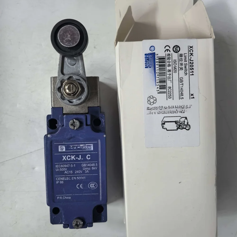 XCK-J.C XCK-J20511 IEC60947-5-1 AC15 240V 3A  LIMIT SWITCH