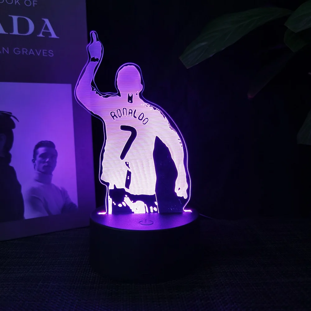 Estrela do futebol C Ronaldo 3D Night Light, modifique seu quarto, tornando-o o presente perfeito para os fãs de esportes, mude 16 cores