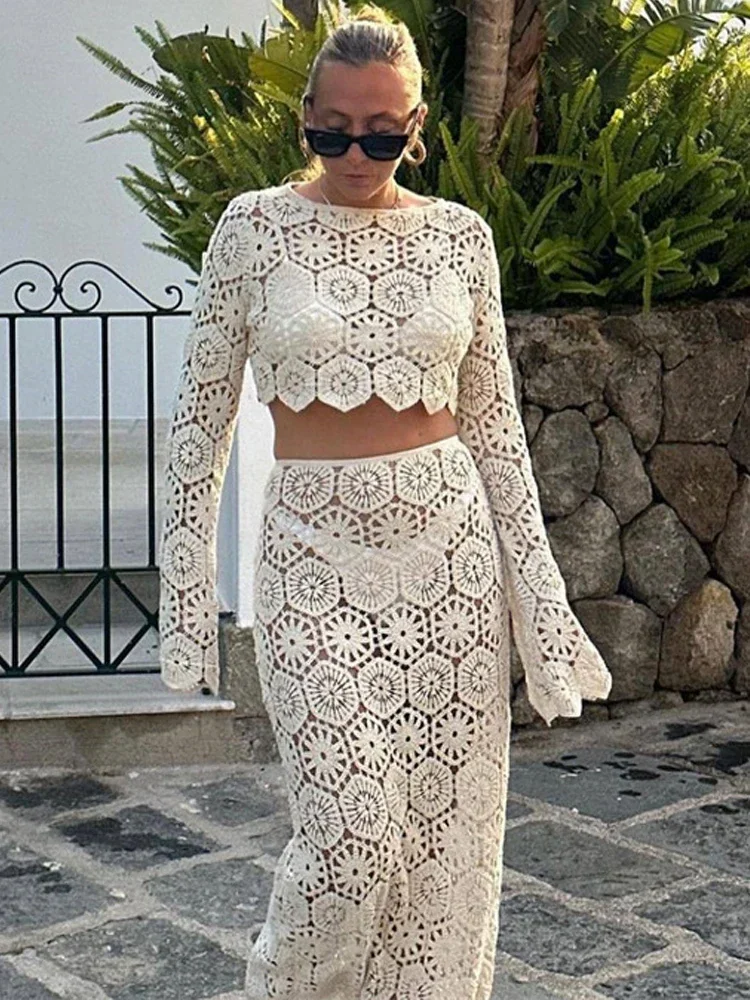 

Leosoxs Crochet Sexy Women 2 Piece Set Y2K Beach Vacation Style Solid Elegant Crop Tops+Maxi Skirts Matching Clubwear Outfits