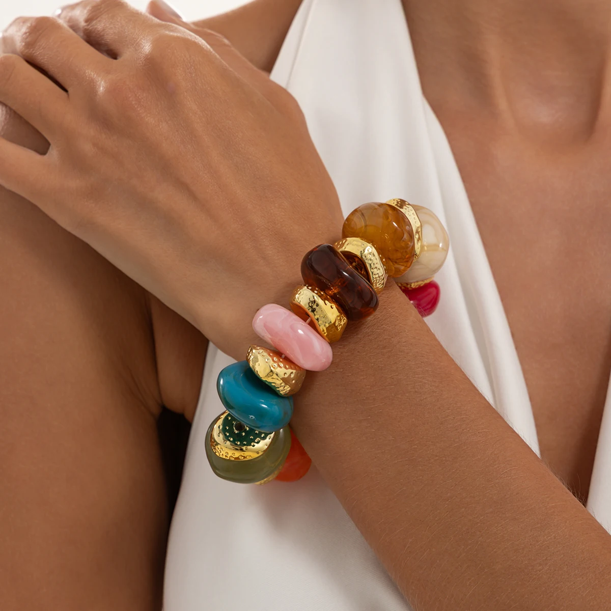 Ingemark Retro Buntes Dickes Harz-Acryl-Perlenarmband für Damen, Übertriebenes Mehrschichtiges Stapelbares Elastisches Armband, Party-Schmuck – Detail 3