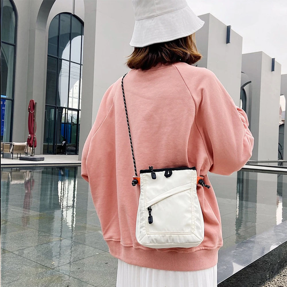 Fashion Small Square Messenger Bag Mini Waterproof Travel Bag Casual Shoulder Bag Men Women Mobile Phone Bag Crossbody Bag