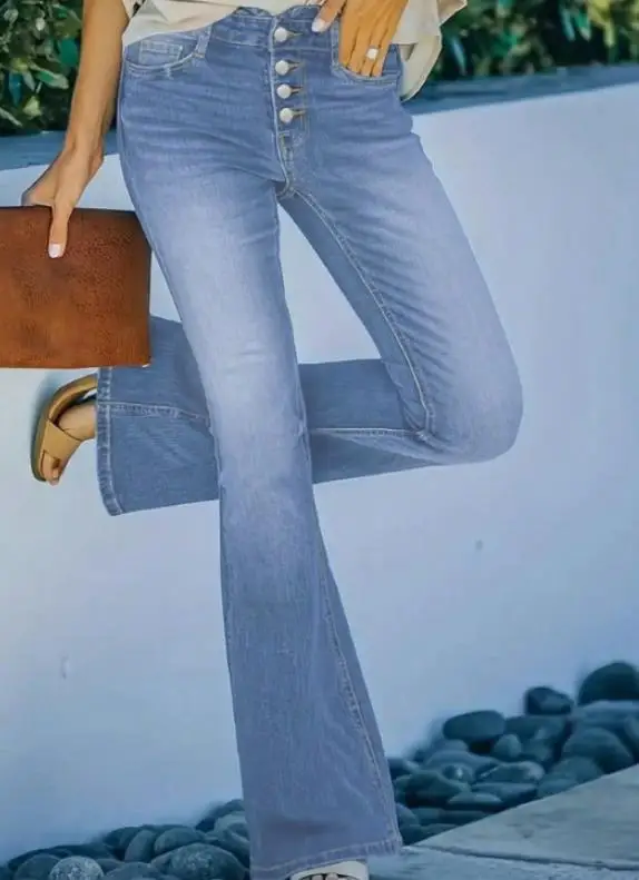 

Women's Front Button Tight Jeans