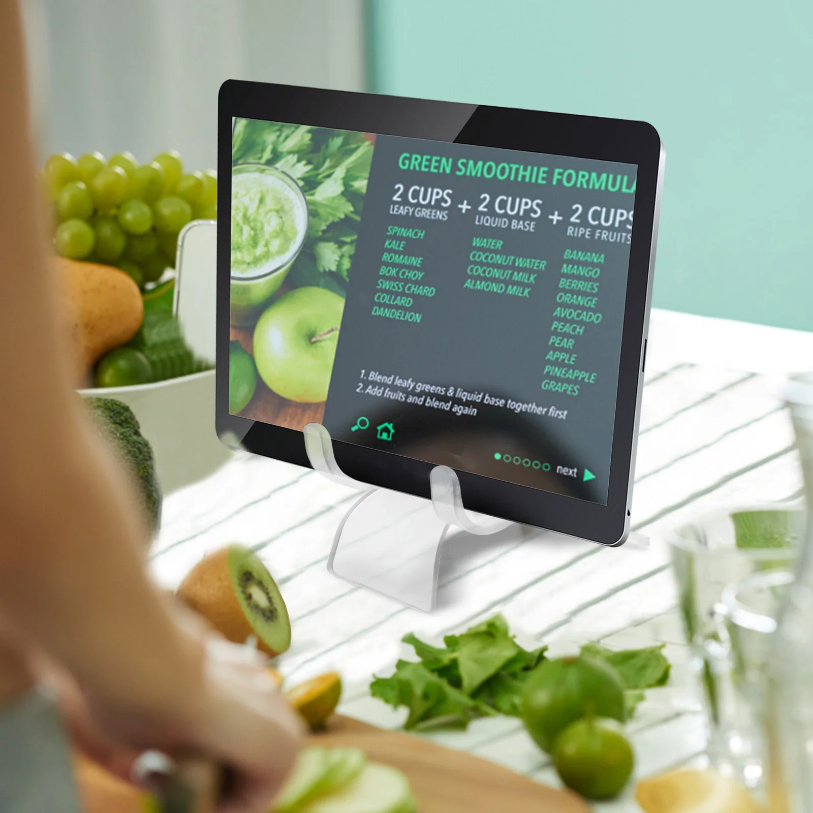 

30Pcs Acrylic Triangle Display Stand Clear Holder for Mineral Rock Small Collectibles Display Easel Stand Stable Acrylic Base