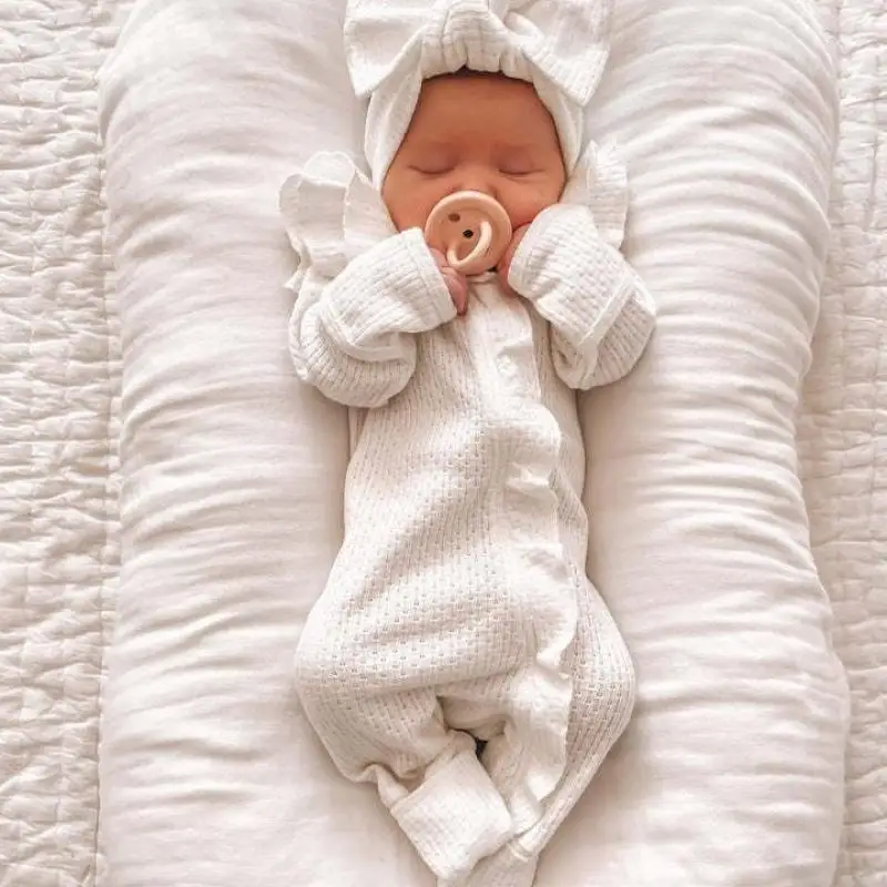 2024 Long Sleeves Knitted Jumpsuit For Infants Girl Comfortable Adorable Autumn Winter Newborn Bodysuit Solid Waffle Romper