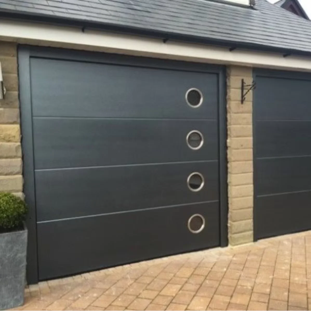 

Automatic Sectional Garage rolling Door With windows and small Door Customized