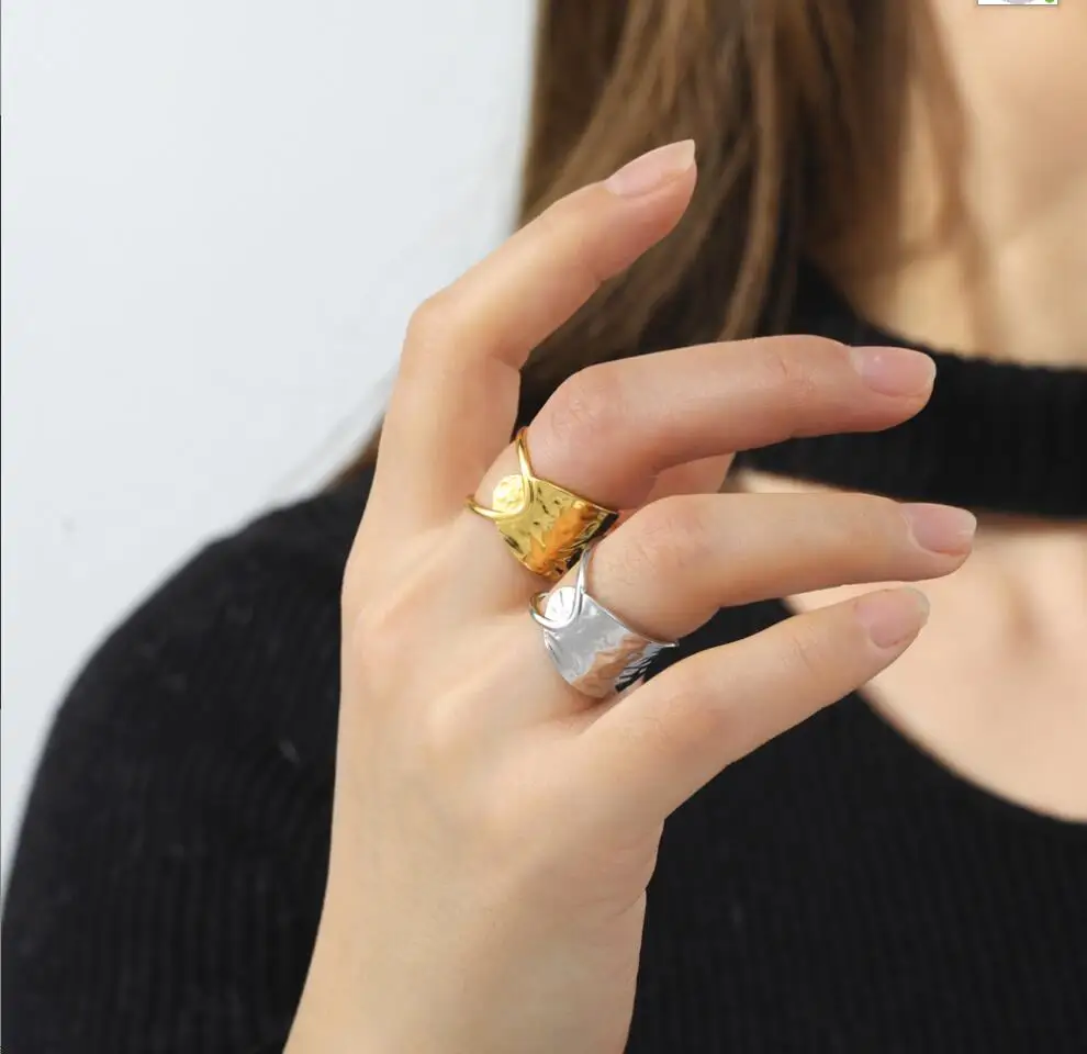 1PC GOOD Stainless Steel Rings For Women Men Gold Color Engagement Wedding Party Ring Female Male Finger Jewelry Gift F1116