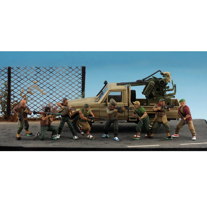 1:72 Scale Resin Rebel Bandits 8สมาชิกกลุ่มฉากอุปกรณ์เสริม (ไม่รวมรถ) ผู้ใหญ่ของเล่นคลาสสิกของขวัญStaticจอแสดงผล