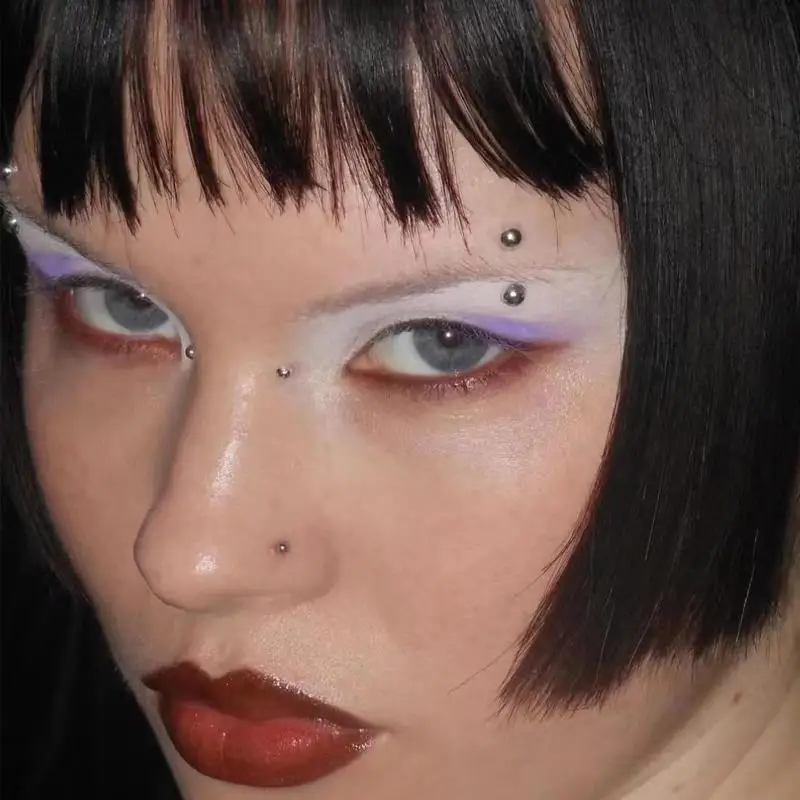 321個入り ノンピアス リップスタッド ステッカー 粘着式 防水 再利用可能 フェイクリップネイル 眉毛 鼻リング ボディ ベリーボタン ジュエリー