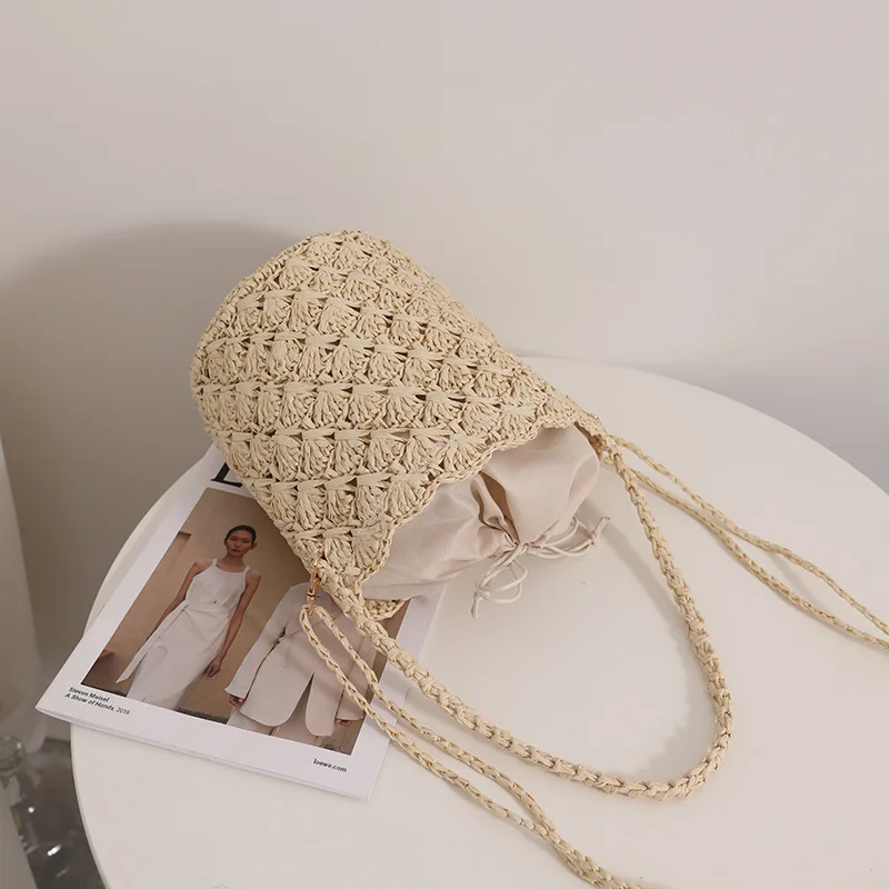 Handgemachte gewebte Damen Umhängetasche böhmische Quaste Umhängetaschen gestrickt Sommer Eimer Stroh Strand tasche weibliche Handtaschen