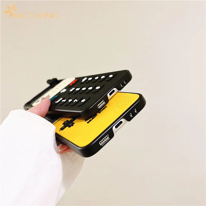 Custodie per telefoni 3D Game Boy per Samsung Galaxy Z Flip 3 5G custodia in Silicone per paraurti in plastica dura di lusso per Samsung Z Flip 4