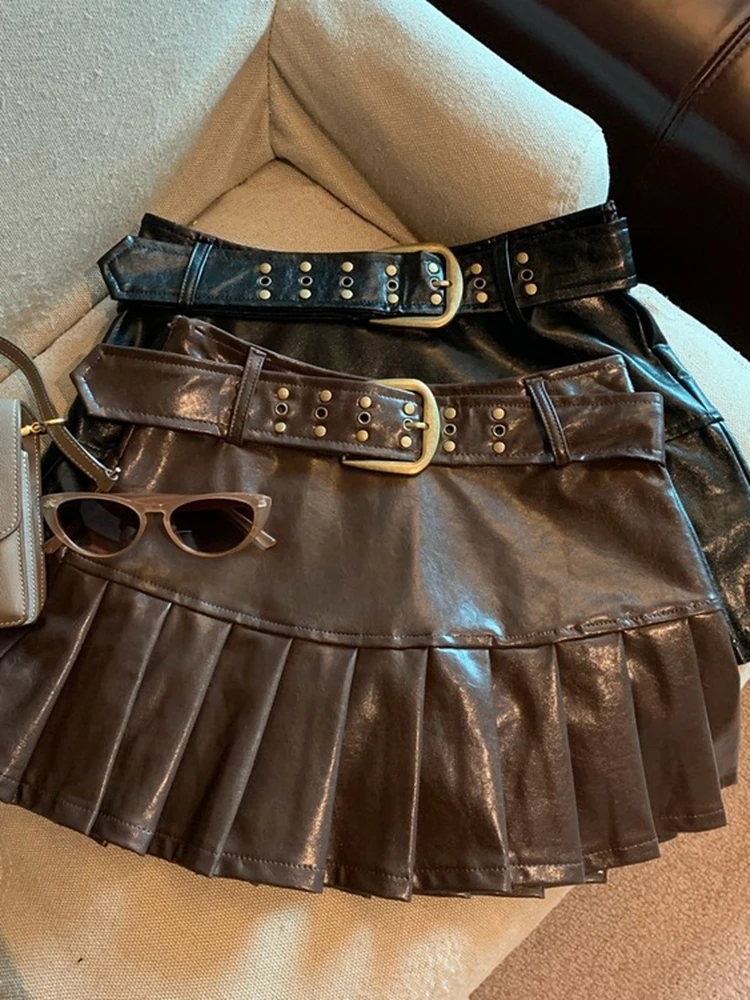 

Women Coffee Leather Skirt Harajuku Y2k Vintage Pleated Skirt 90s Aesthetic Korean A-Line Mini Skirt Emo 2000s Punk Clothes 2024