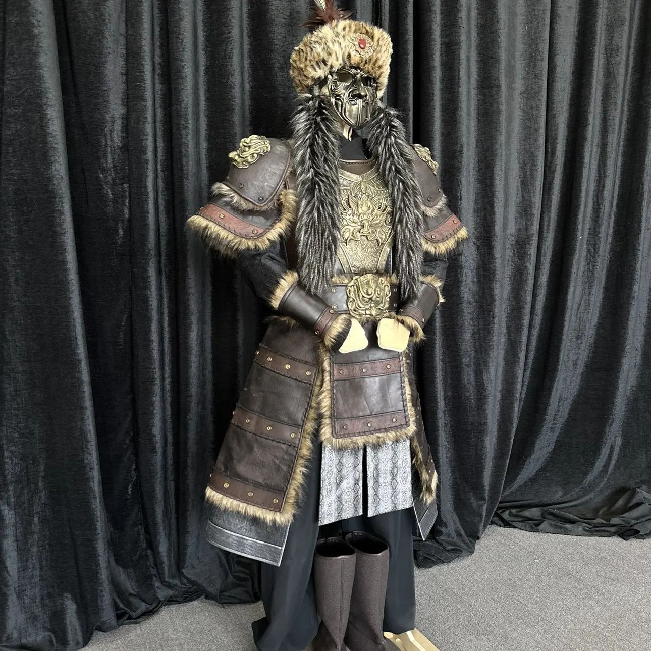 Minority General Leather Armor War Horse Armor Armor