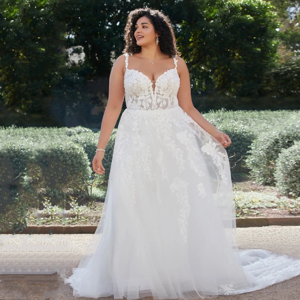 

Classic Spaghetti Straps Wedding Dresses Plus Size V Neck Bride Gowns Appliques Floor Length Tulle A-Line Robe De Mariee 2024