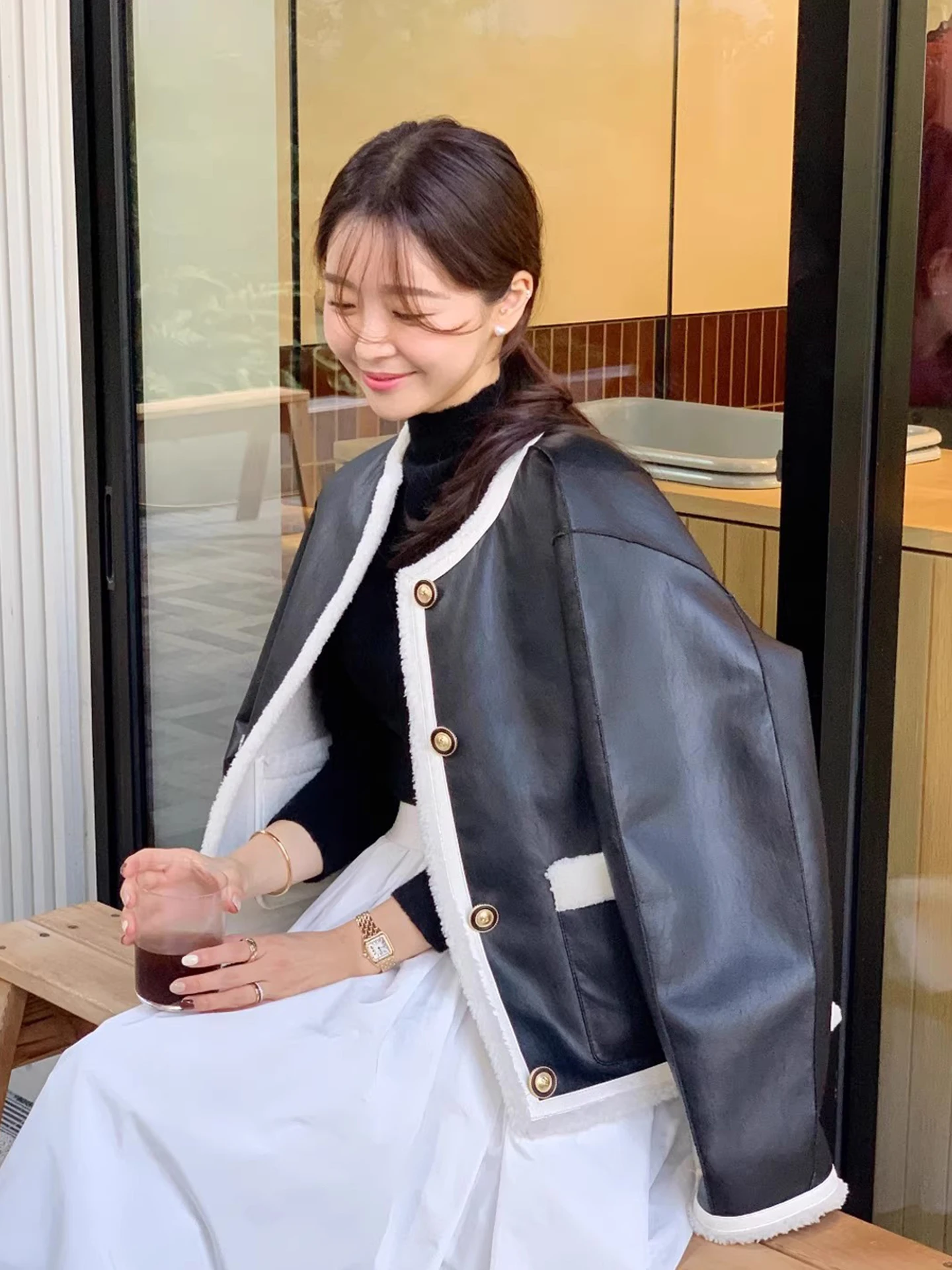 Clothland Donna Elegante Giacca da indossare su due lati Pelle PU Manica lunga monopetto Reversibile Indossare Cappotti invernali femminili CB272