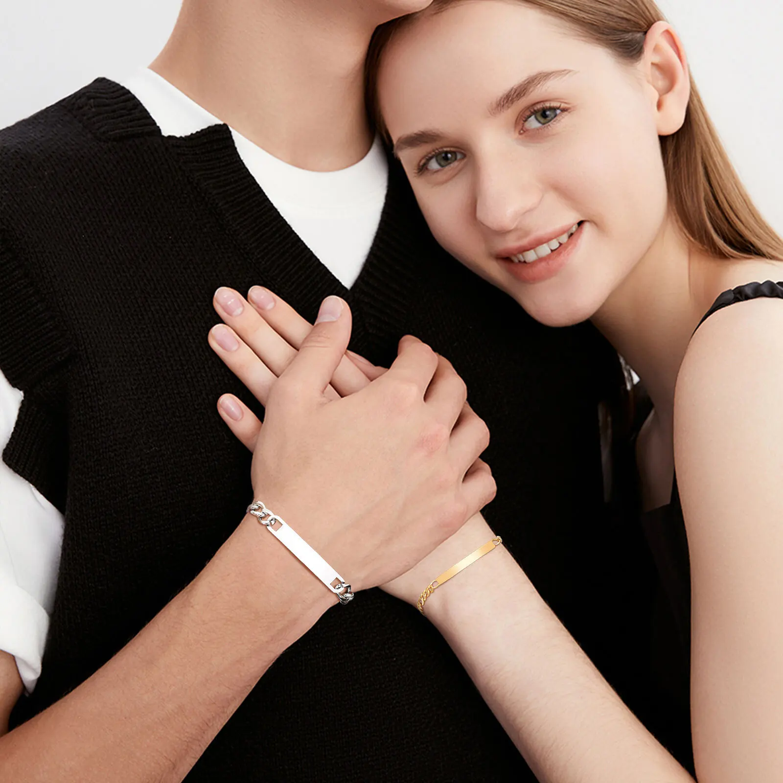 Vnox Free Engrave Love Words Bracelets Gifts for Couples, Stainless Steel Figaro Chain Bracelets,Valentines Day Gift for Him Her